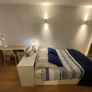 Apartamento T2 Lumineux Centre Proche Métro, Parking Gratuit,1 Chambre, 1 Grande Pièce à Vivre 