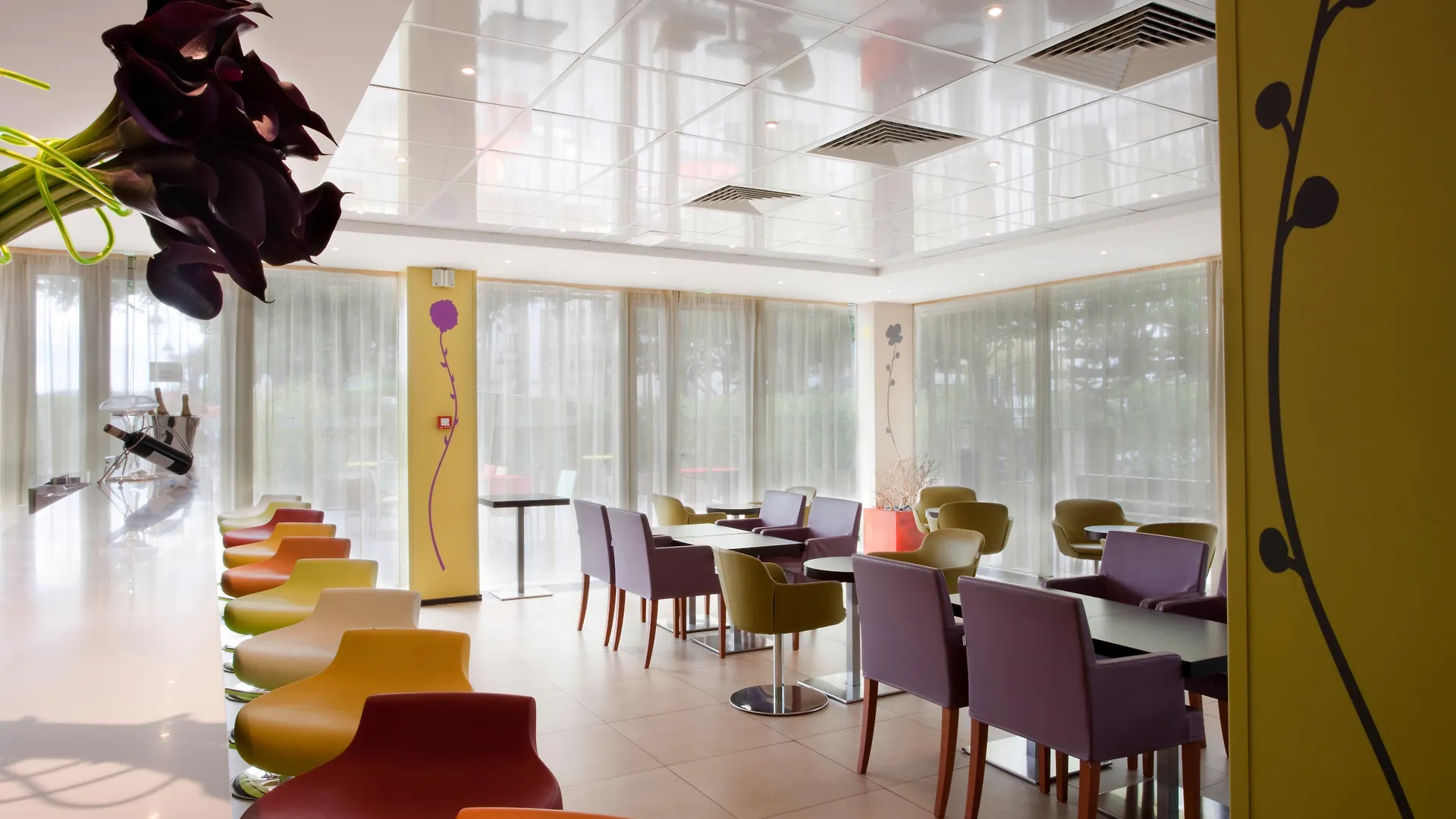 Hotel Holiday Inn Express Paris-Canal De La Villette By Ihg