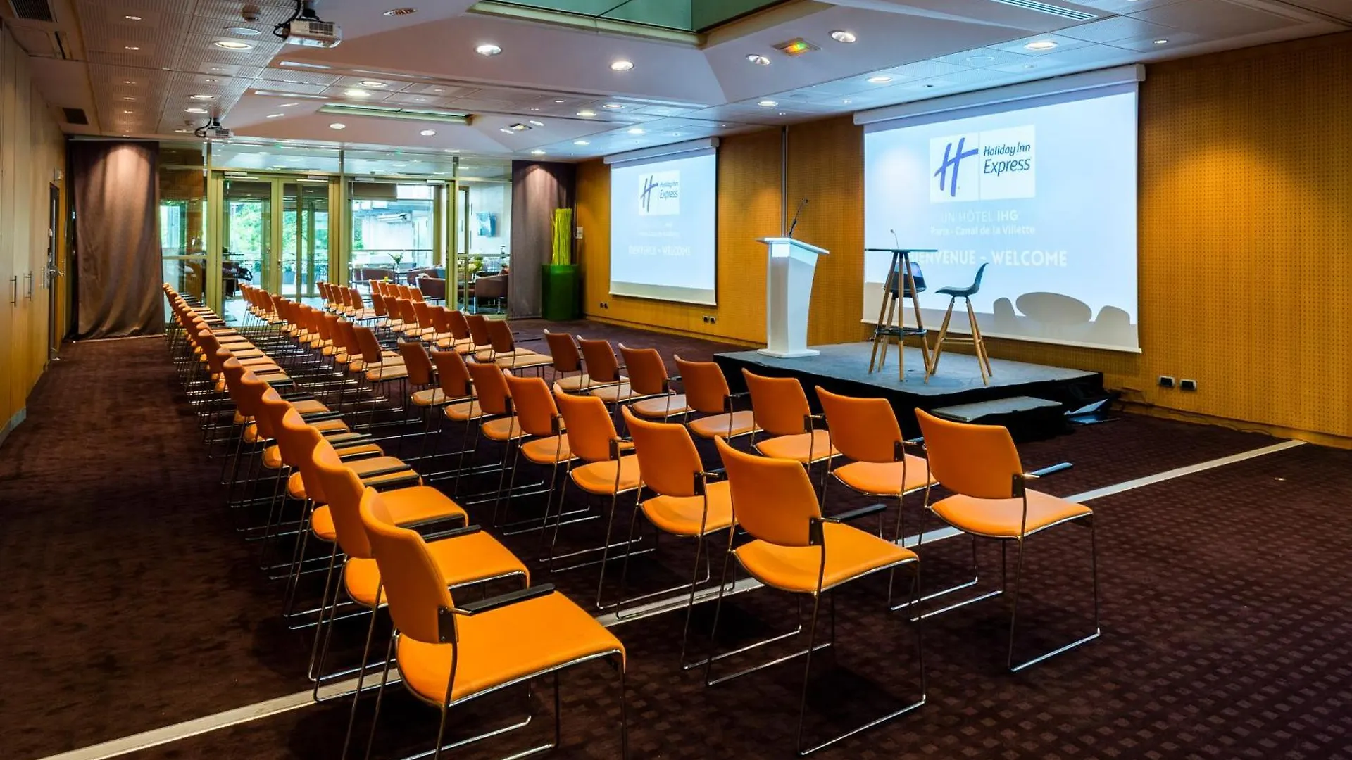 Holiday Inn Express Paris-Canal De La Villette By Ihg