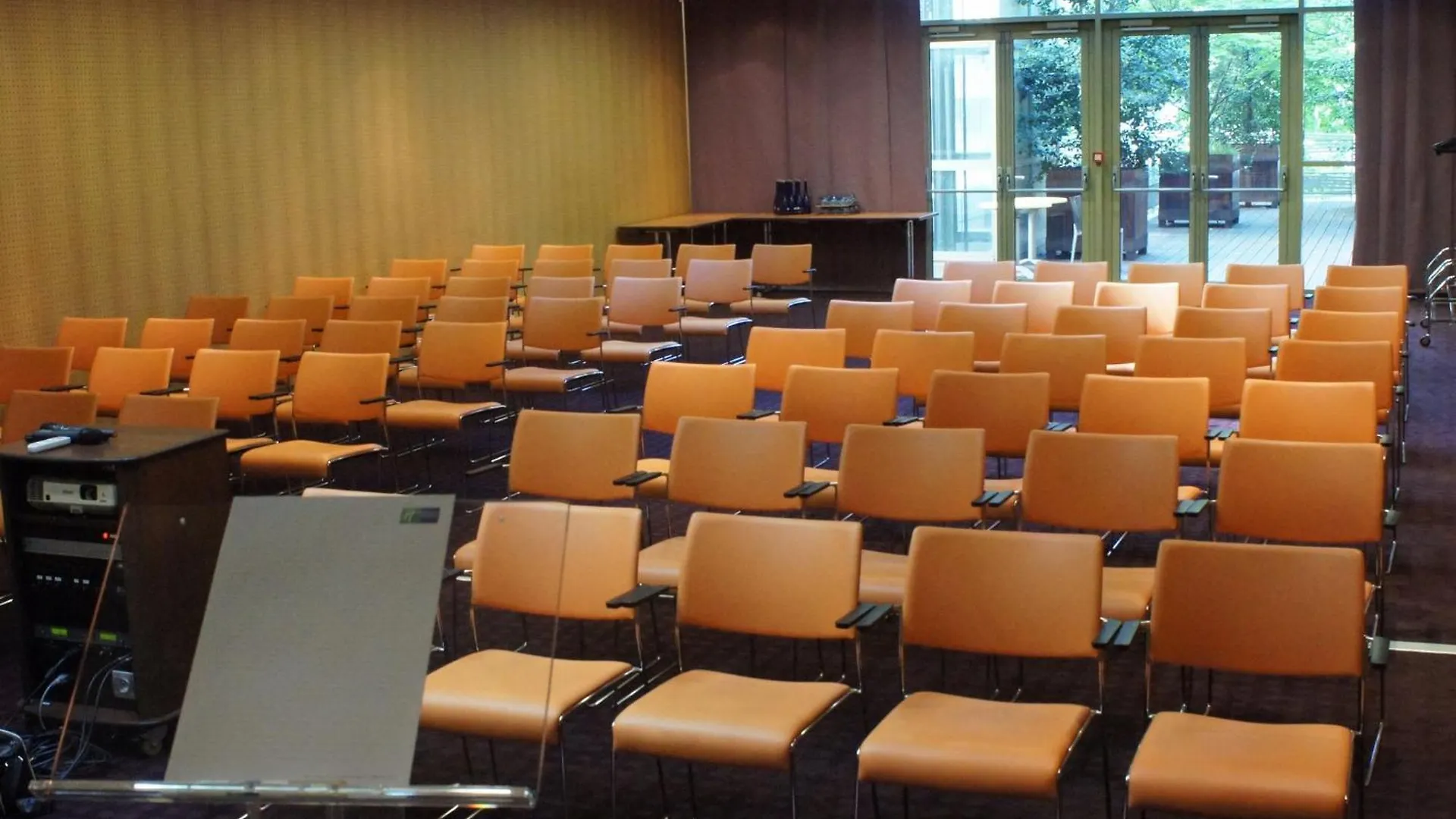 Holiday Inn Express Paris-Canal De La Villette By Ihg Παρίσι