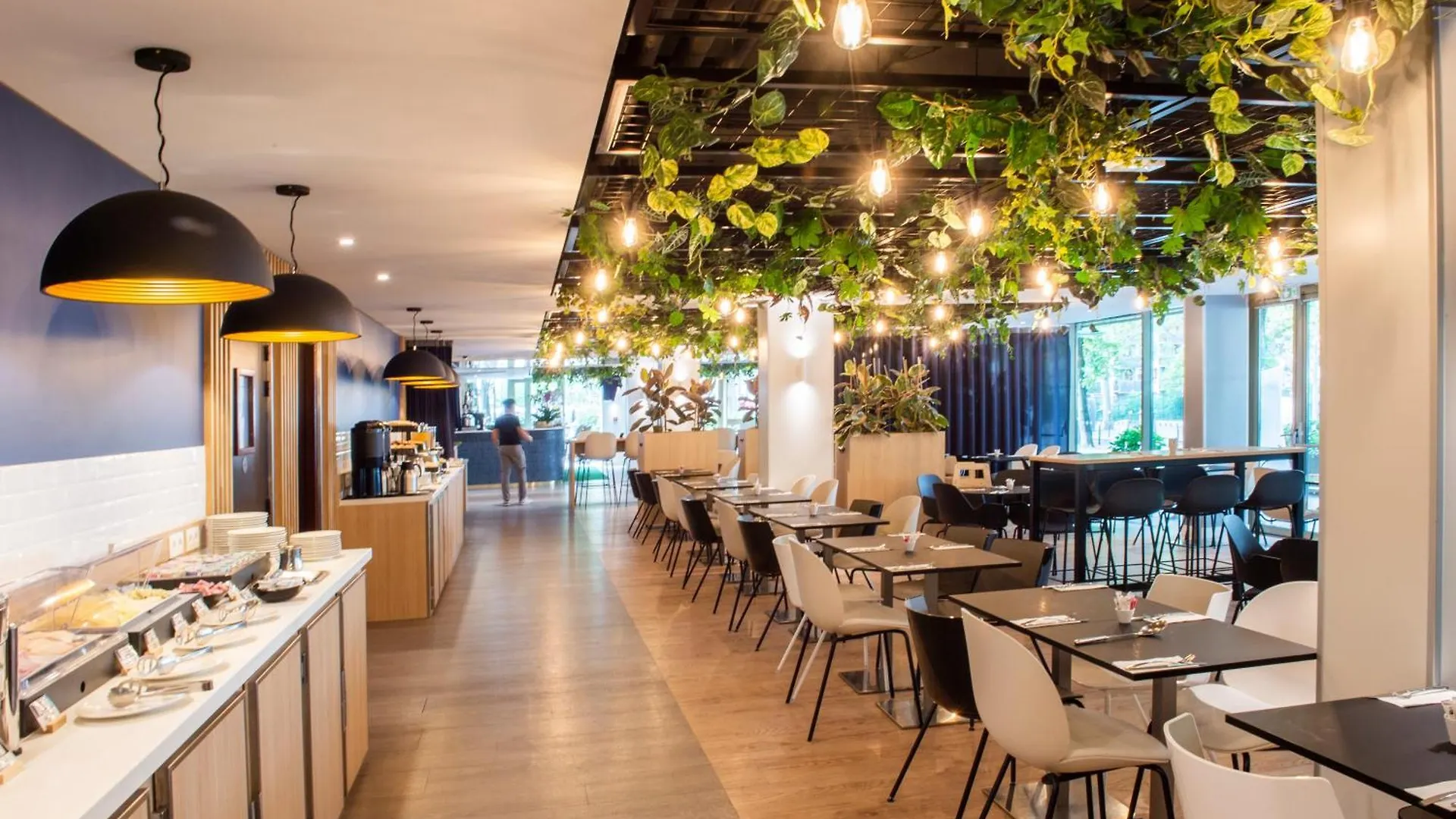 Holiday Inn Express Paris-Canal De La Villette By Ihg Hotel Parijs